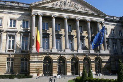 Partijfinanciering: “Hoog tijd voor grote kuis”