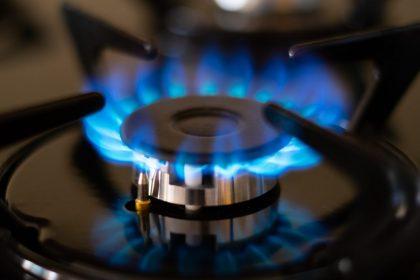 Gasfactuur bereikt kaap van 1.609 euro: “Overheid jaagt zélf energieprijzen de hoogte in”