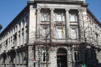 VB haalt slag thuis: Ziekteregeling in parlementen wordt beteugeld