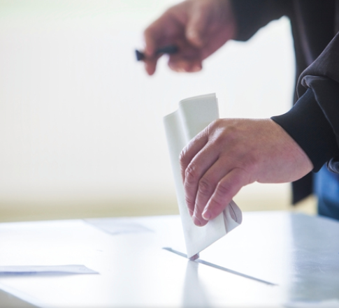 Burgers beslissen bij Referendum