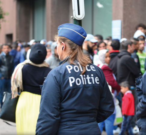 Aanwezige en nabije politie