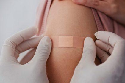 Verplichte vaccinatie zorg niet gestemd dankzij amendementen Vlaams Belang