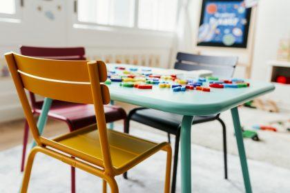 Vlaamse overheid terecht gedagvaard door kinderdagverblijven