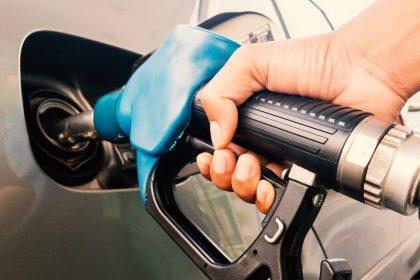 Recordprijzen aan de pomp: “Tweede accijnsverlaging noodzakelijk”