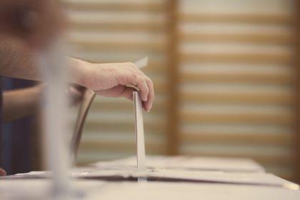 Voorstel 16-jarigen stemrecht te geven is hypocriet