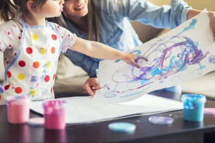 Vlaams Belang wil deeltijds opvoedersinkomen