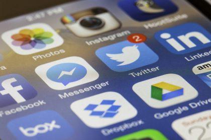 Schorsing twitteraccount Geert Wilders enge censuur