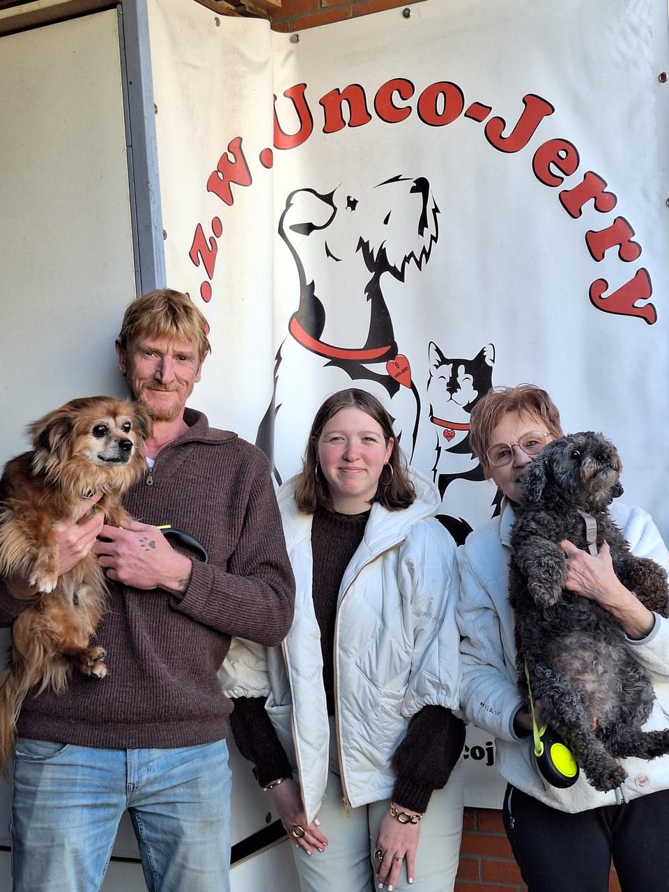 Vlaams Belang Herselt schenkt presentiegeld aan dierenasiel na procedurefout: “Zitten niet in de politiek voor het geld