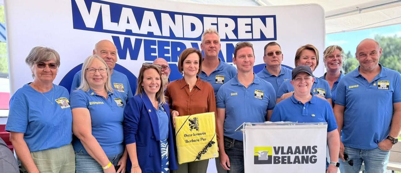 1e Mosselfestijn Vlaams Belang Zele groot succes