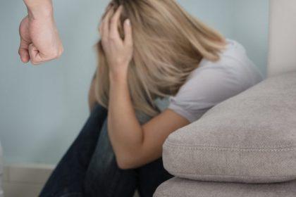 Na partnergeweld wordt bijna nooit een huisverbod opgelegd 