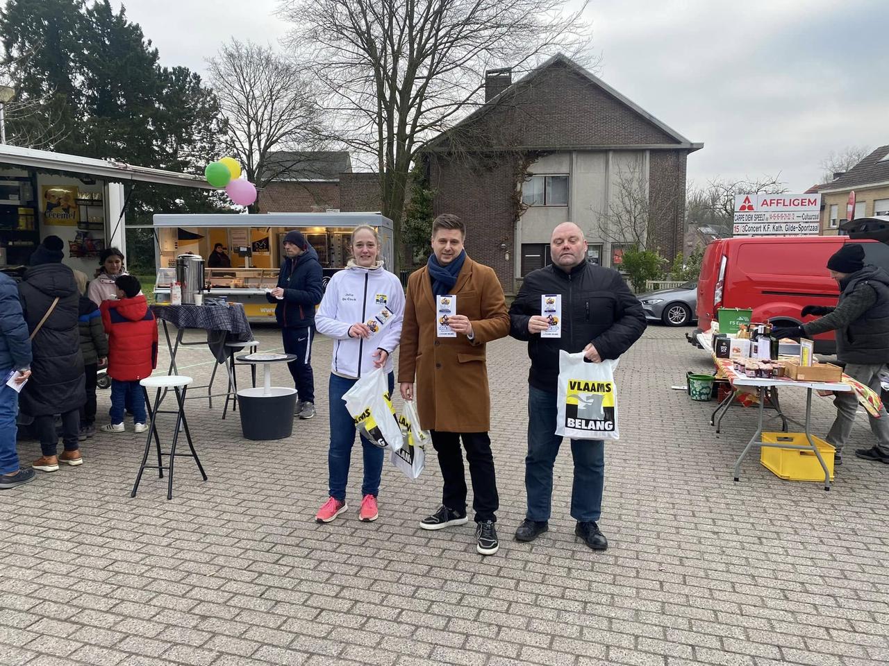 Vlaams Belang toont hart voor onze mensen met Valentijnsactie 