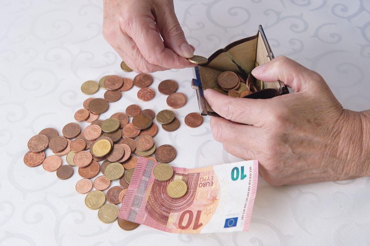 Lede zit krap bij kas!