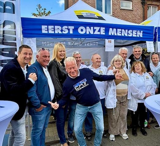 Vlaams Belang Hoboken was aanwezig op de Jaarmarkt.