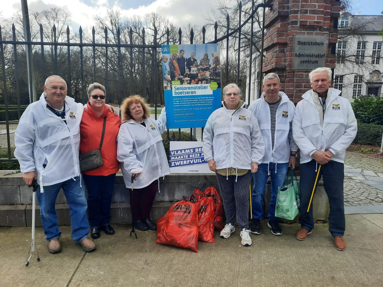 Lentepoets:  Vlaams Belang Hoboken ruimt zwerfvuil op. 29 maart 2O25.
