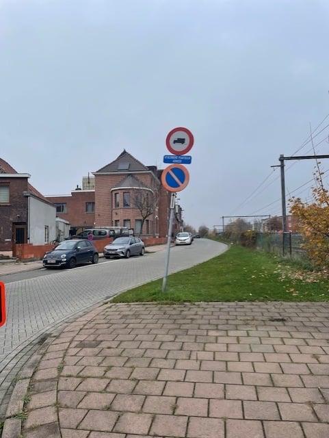 Petitie gehouden over de verkeerssituatie in de Lumbeeckstraat te Hoboken.