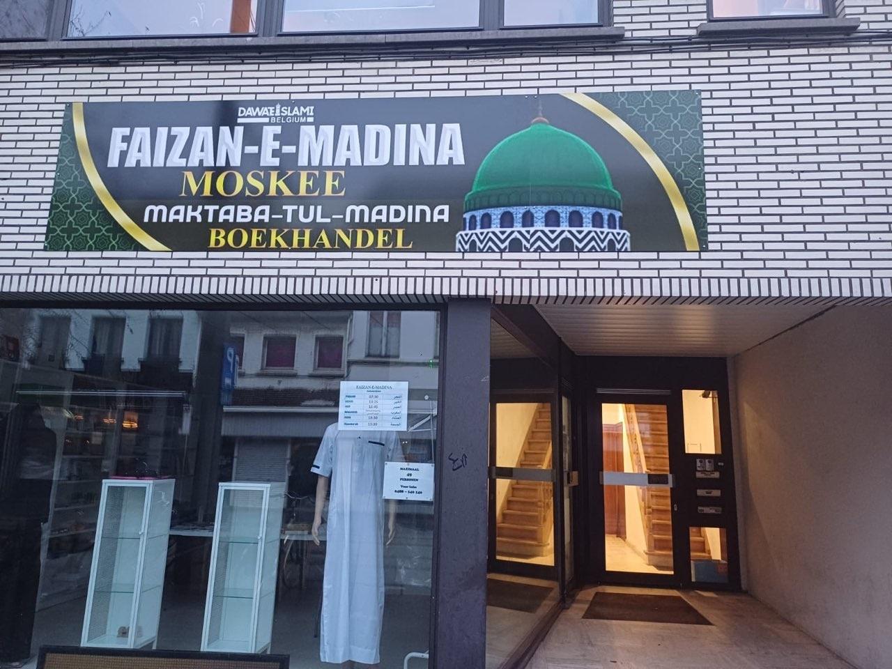 Onder het mom van vrijheid van godsdienst ziet districtsburgemeester Sekeris (N-VA) geen graten in de verdere islamisering van Deurne