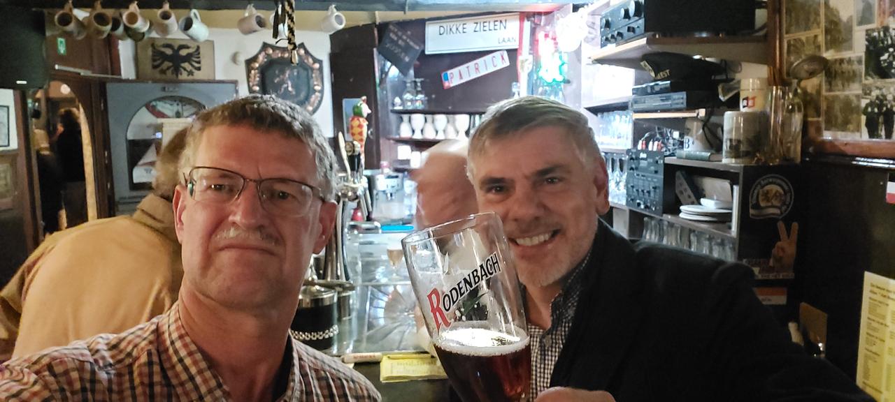 Breng ook eens een bezoek aan "De Leeuw Van Vlaanderen"