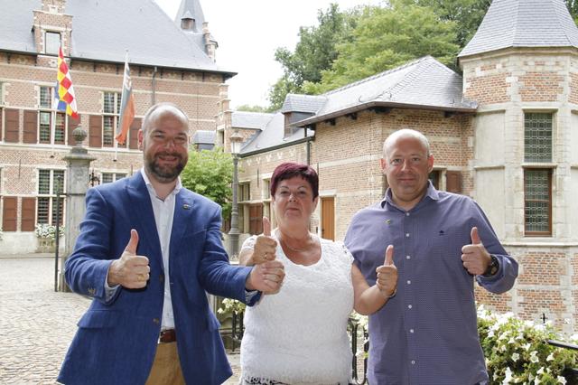 Yolande Boudewijns erkend als ereraadslid district Ekeren