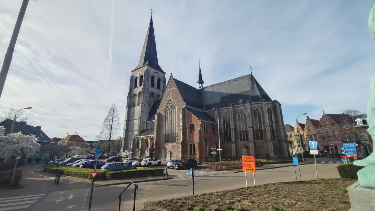 Vlaams Belang vraagt aanpassingen aan plannen voor heraanleg kerkomgeving Ekeren