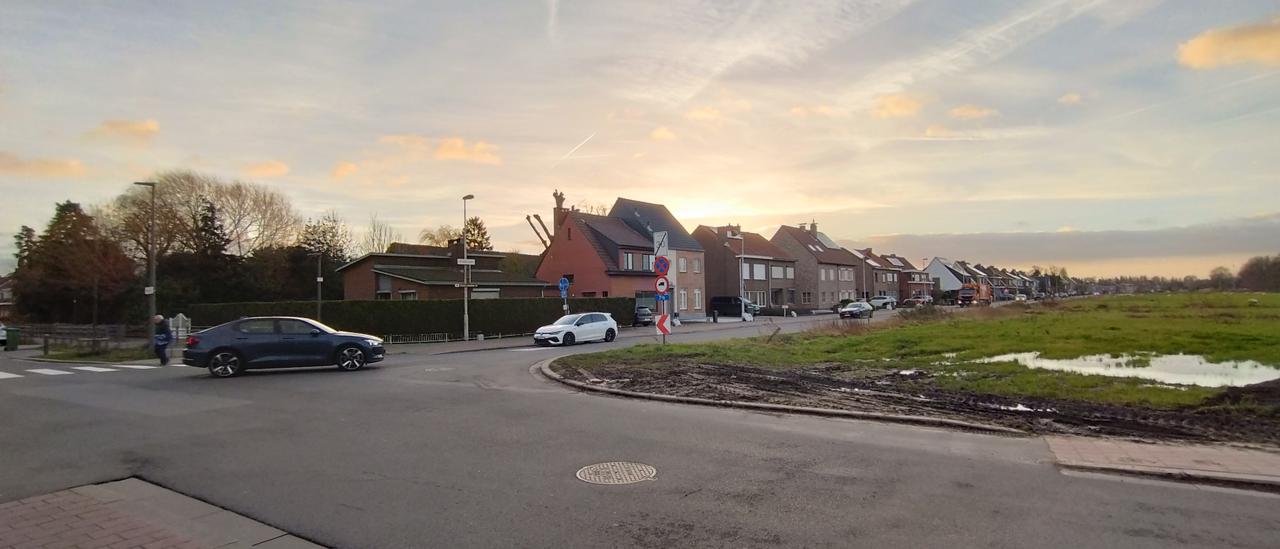 Veiligere verkeerssituatie aan T-kruispunt Prinshoeveweg met De Oude Landen
