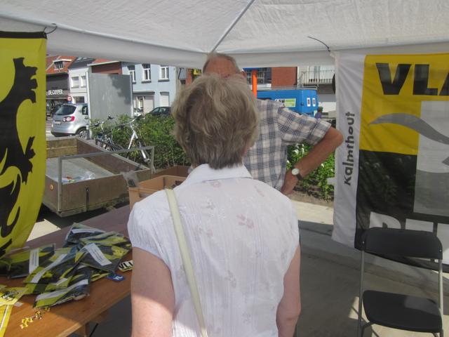 ​Zondag 20 mei staan we met een stand op de Pinkstermarkt.