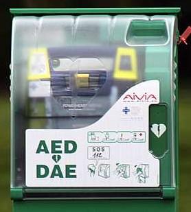 Gemeente plaatst AED-toestel op vraag Vlaams Belang