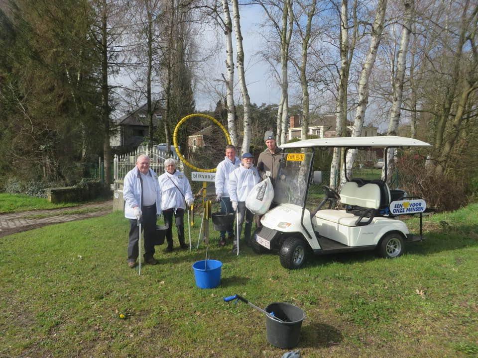 Vlaams Belang Zandhoven ruimt zwerfvuil op