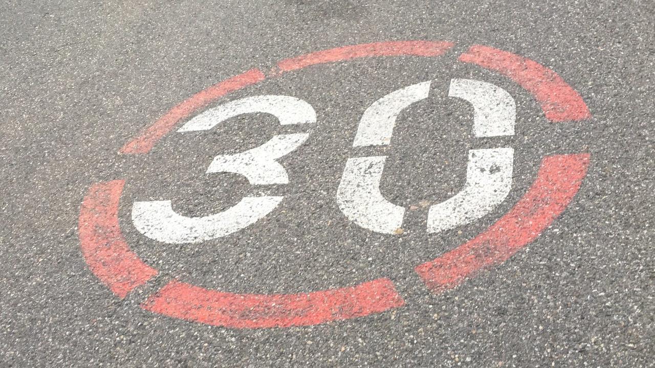 Zone 30 in 85% van onze straten? Neen, bedankt!