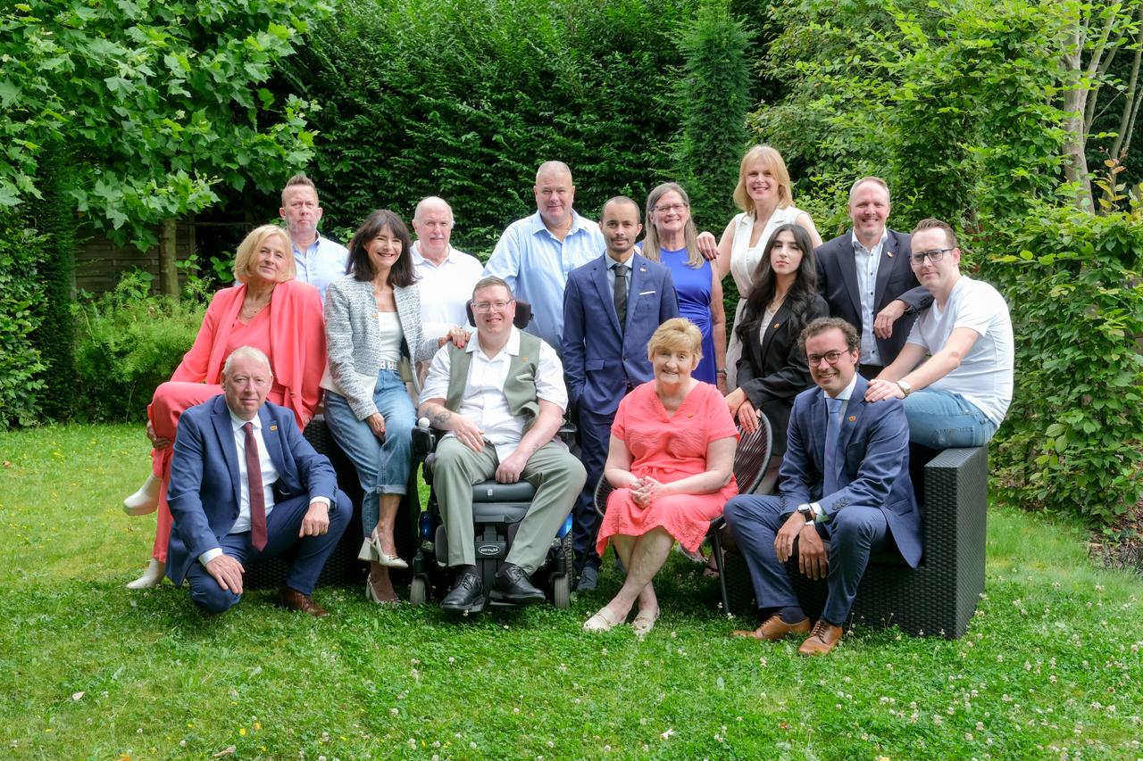 Het Vlaams Belang trekt in Mechelen met een volledige lijst van 43 kandidaten naar de kiezer. 
