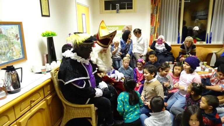 Links wil Zwarte Piet laten verdwijnen, Vlaams Belang wil de Sinterklaaspolitiek weg!