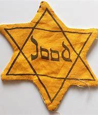 Mechelen tegen racisme: ‘twee voeten’ zelfklevertje is de nieuwe Jodenster