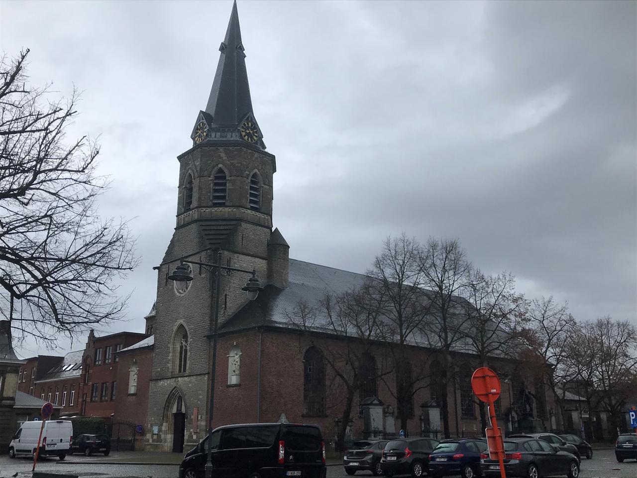 Kerkfabriek stuurt gepeperde rekening naar gemeente