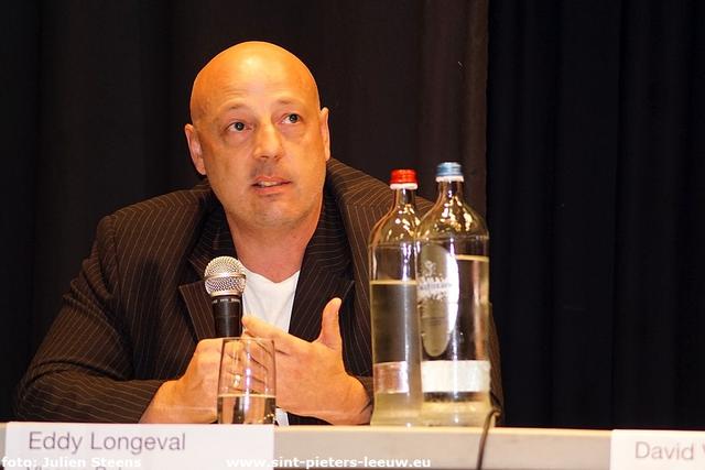 voorstelling van de lijst in de lokale pers